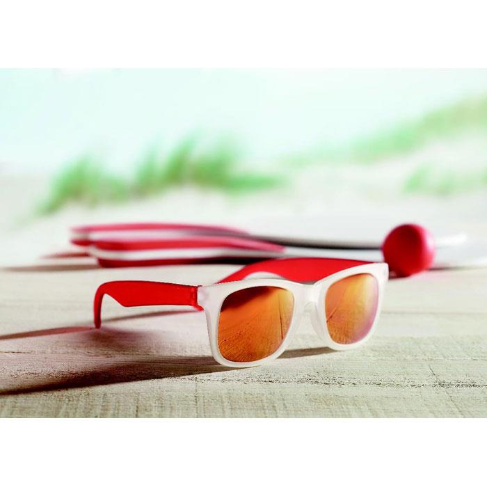 Verspiegelte Sonnenbrille