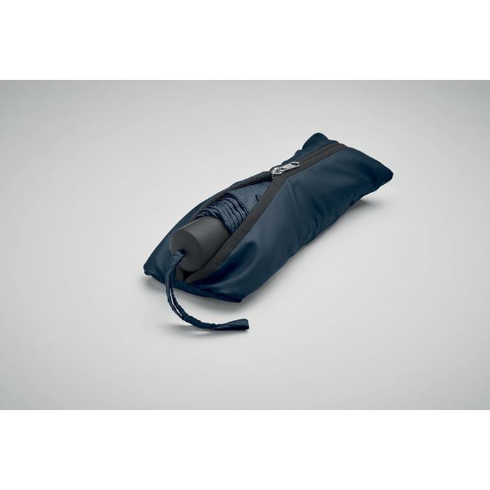 21 Regenschirm mit Tasche