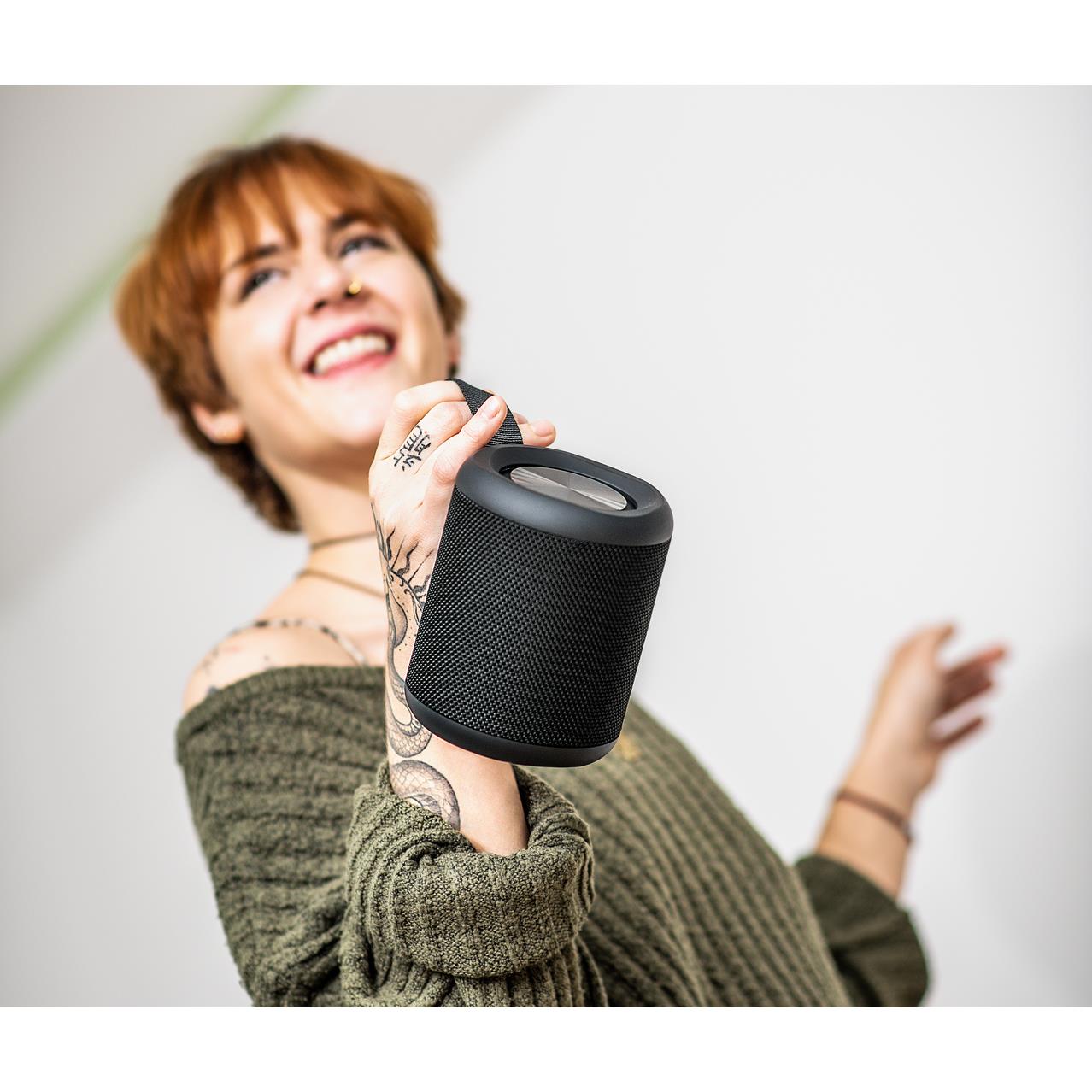 BOOM! Kleiner Lautsprecher mit grossem 30W Sound