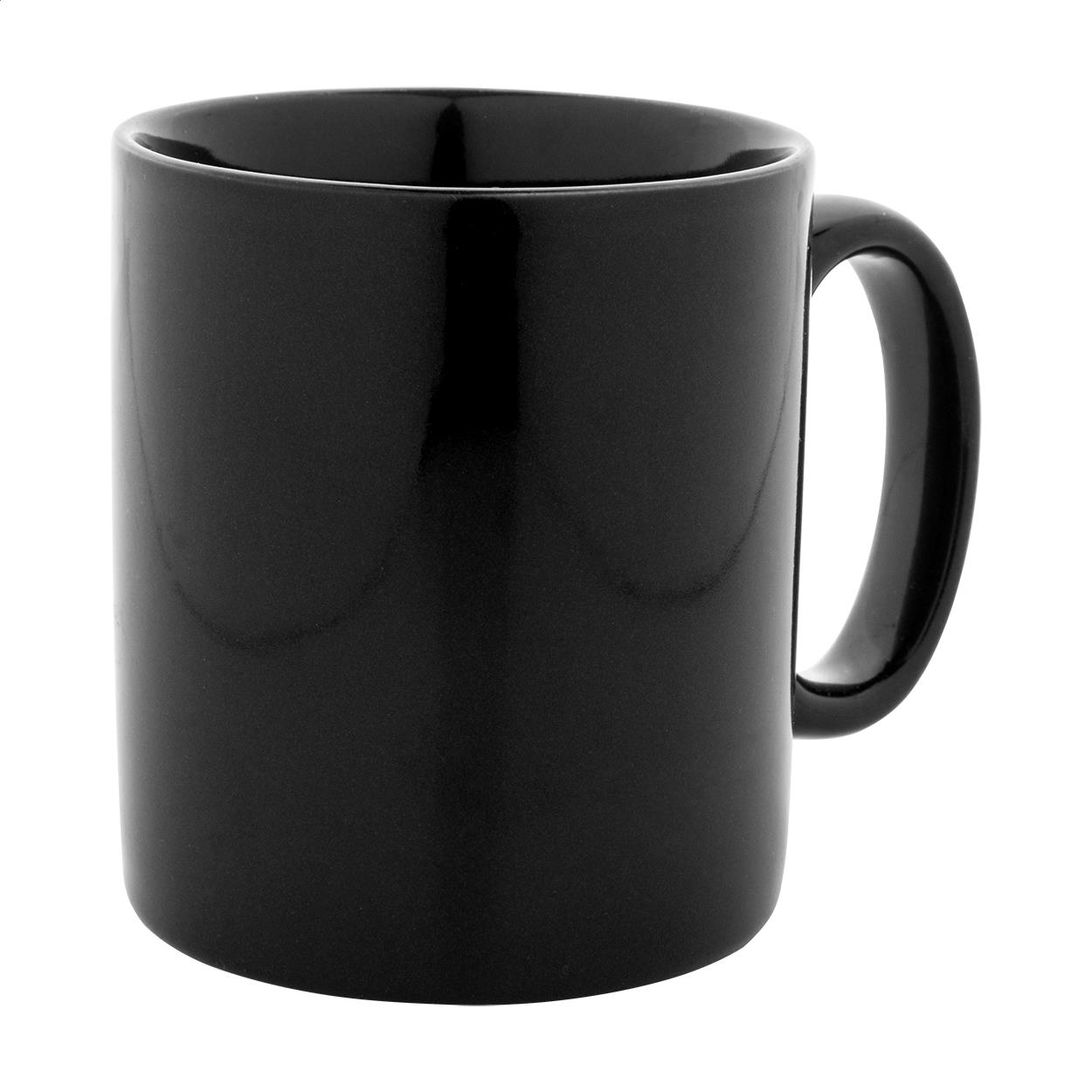 farbiger Keramikbecher