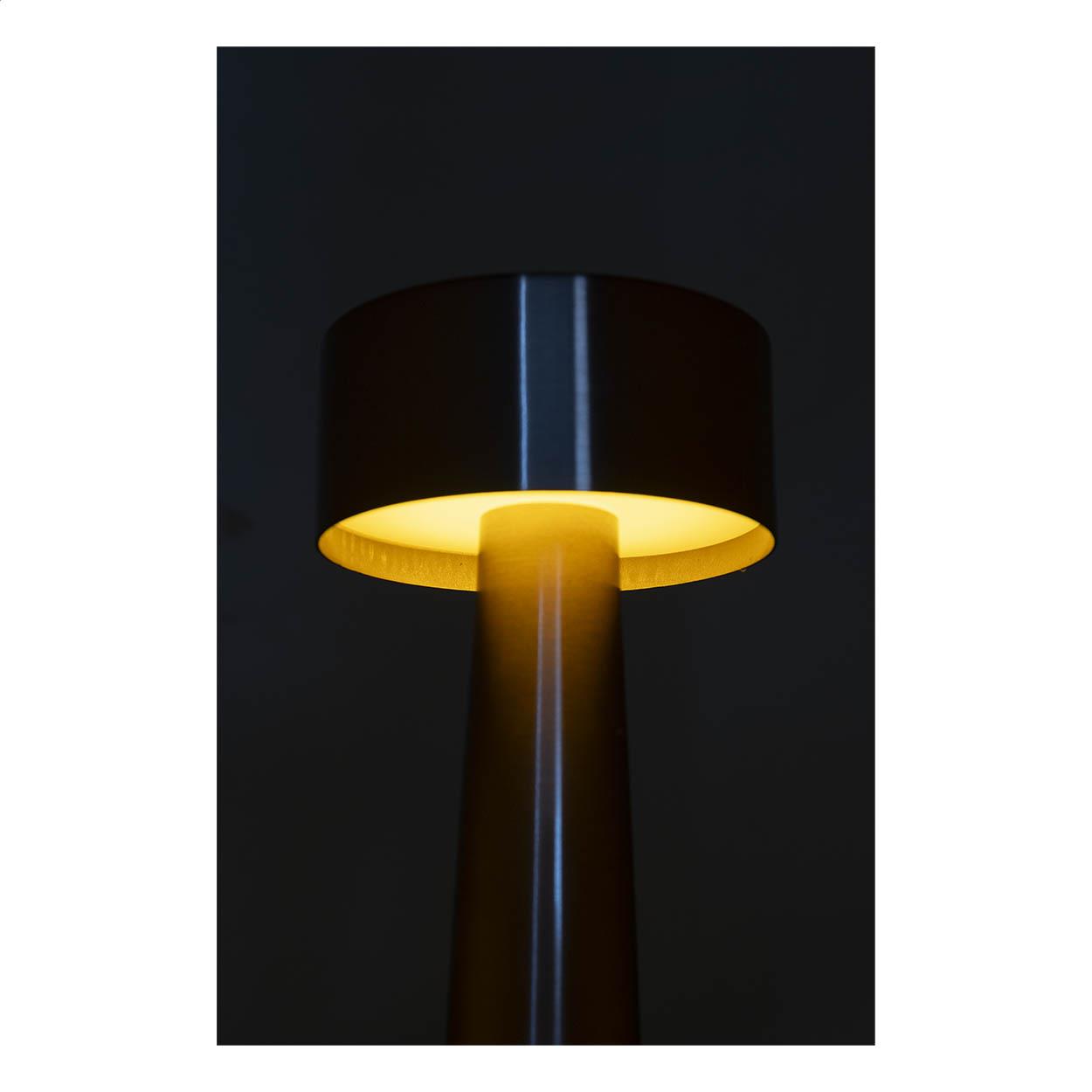 Tischlampe