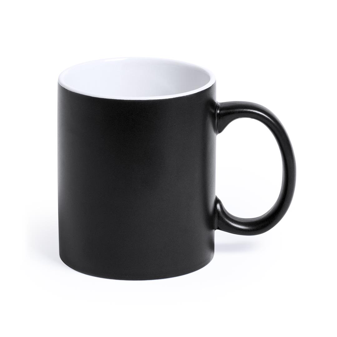 SCHWARZ