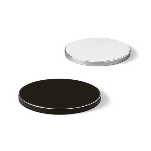 JOULE. Chnelles 10W wireless Ladegerät aus 100 % recyceltes ABS (100% rABS) und 100 % recyceltes Aluminium (100% rAL)